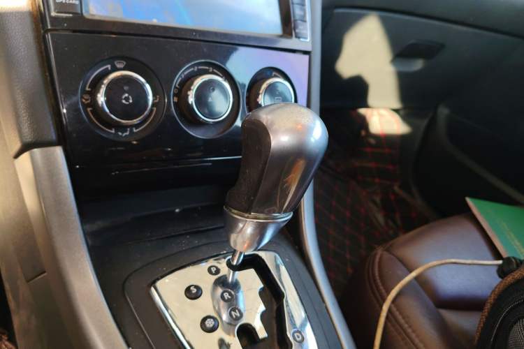 Used Peugeot 408 2013 2.0L Automatic Comfort Edition