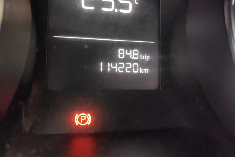 Used Volkswagen Golf 2016 1.6L Automatic Fashion Model
