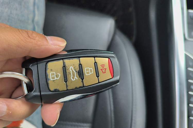 Used Haval H7 2017 Blue Label H7L 2.0T Automatic Prestige Model