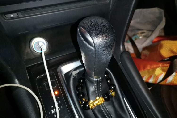 Used Mazda 3 Axela 2017 Sedan 1.5L Automatic Luxury Model China VI Standard
