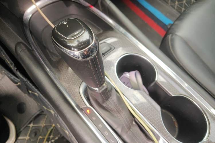 Used Chevrolet Malibu XL 2017 1.5T Automatic Ruichi Edition Gear Lever