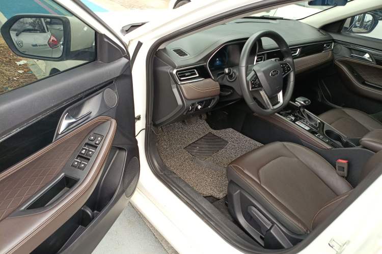 Used JAC Group J7 2020 1.5T CVT Superior Trim Driver Seat