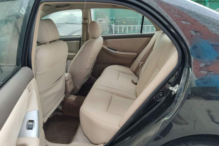 Used Toyota Corolla EX 2011 1.6L Automatic Classic Edition