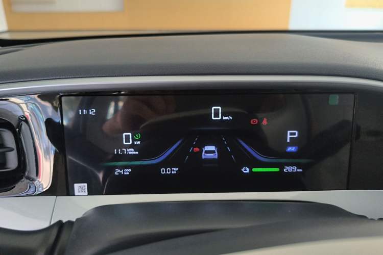 Used Geely Galaxy Geome 2026 Model 310km Youth Edition Instrument Cluster