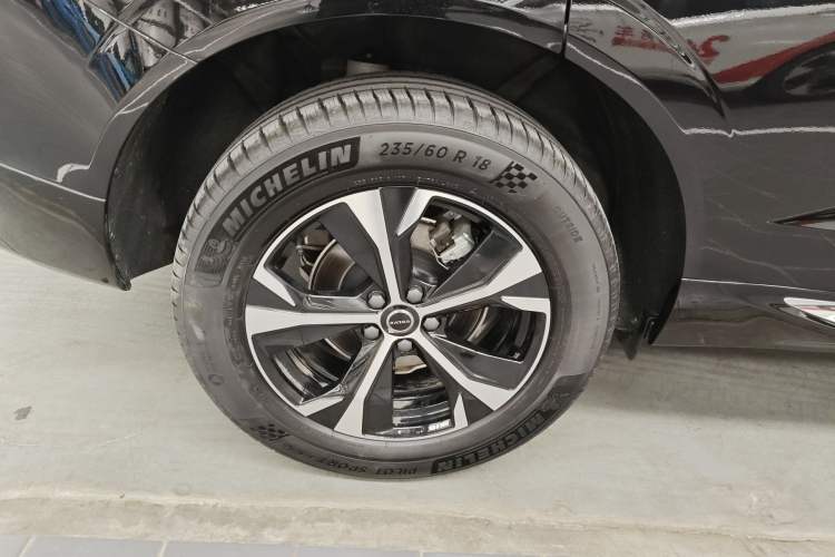 Used Volvo XC60 2026 B5 4x4 Smart Luxury Edition Exterior 5