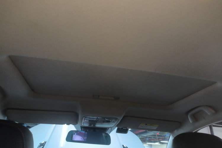 Used Changan CS75 2017 Shangkui Edition 1.5T Manual Fengxiang Model