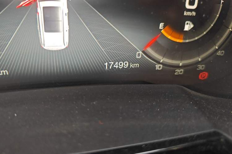 Used GAC Trumpchi GS8 2021 390T Two-Wheel-Drive Dark Knight Edition Odometer Close Up