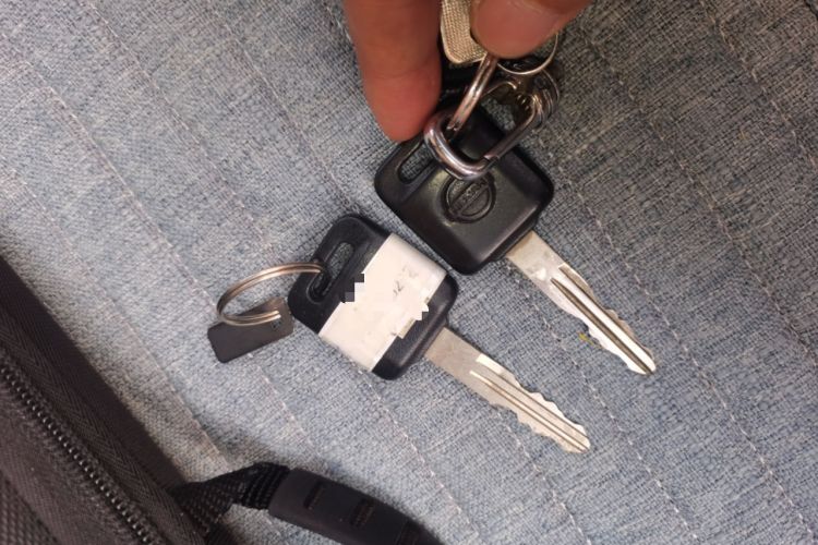 Used Nissan Livina 2010 Jingrui Edition 1.6L Manual Standard Model Vehicle Key