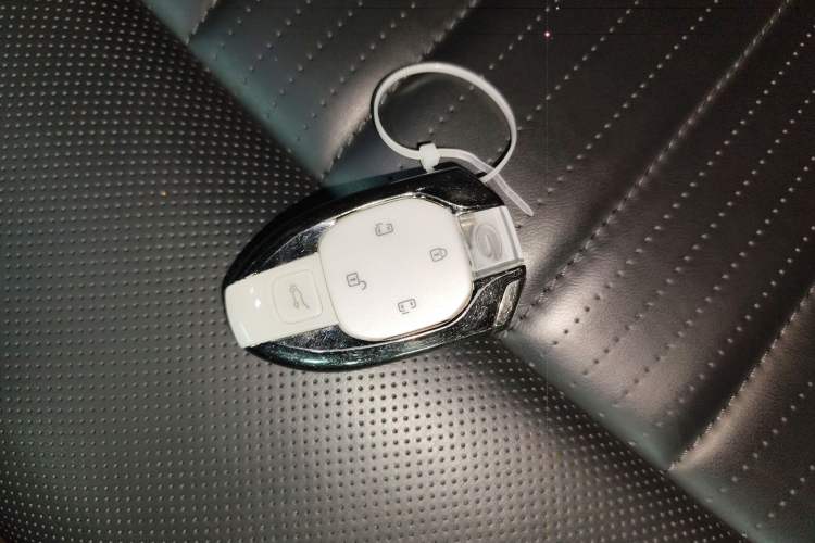 Used GAC Trumpchi M8 2023 Zongshi Series Dual-Motor Supreme Edition