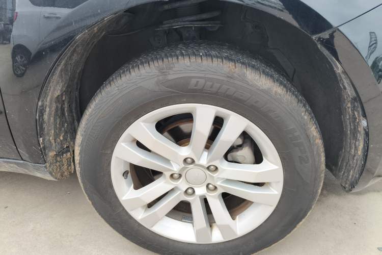 Used Geely Auto GX7 2015 Classic Edition 1.8L Manual Elite Model China IV Right Front Wheel Hub