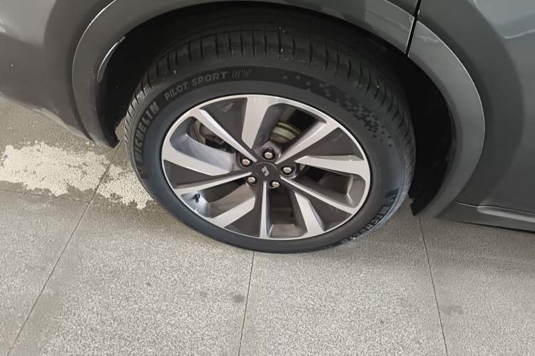 Used Li Auto ONE 2021 Extended-Range 6-Seater Version
