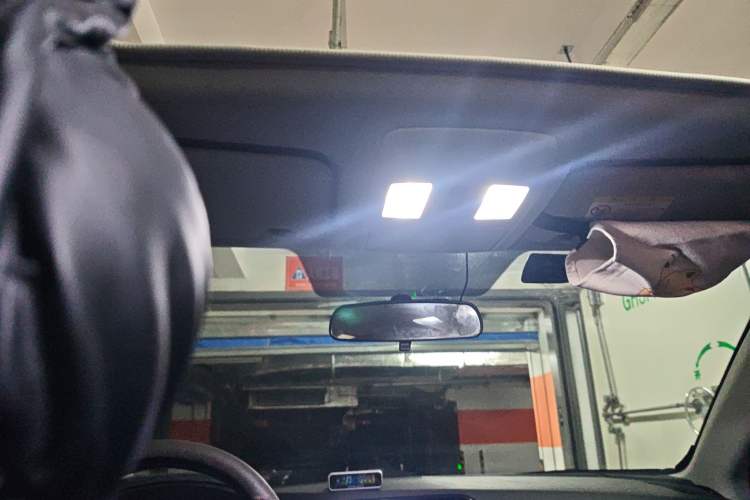 Used Mazda CX-5 2015 2.0L Automatic Two-Wheel Drive Urban Version