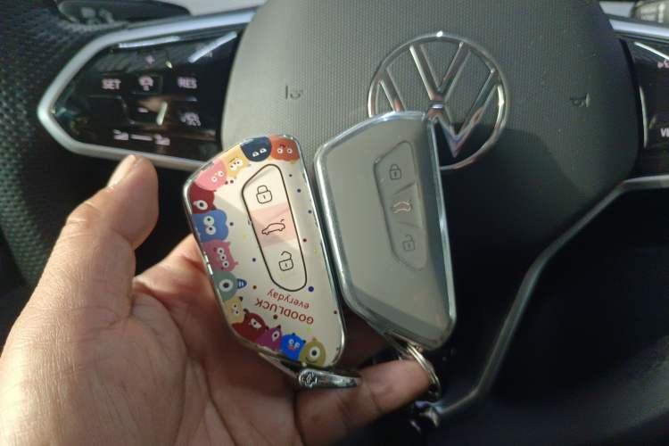 Used Volkswagen Tavendor 2023 380TSI Four-Wheel Drive R-Line Cruise Edition