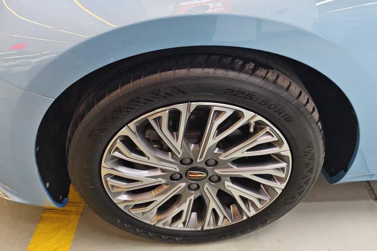 Used Hongqi H5 2023 2.0T Automatic Smart Connect Flagship Edition
