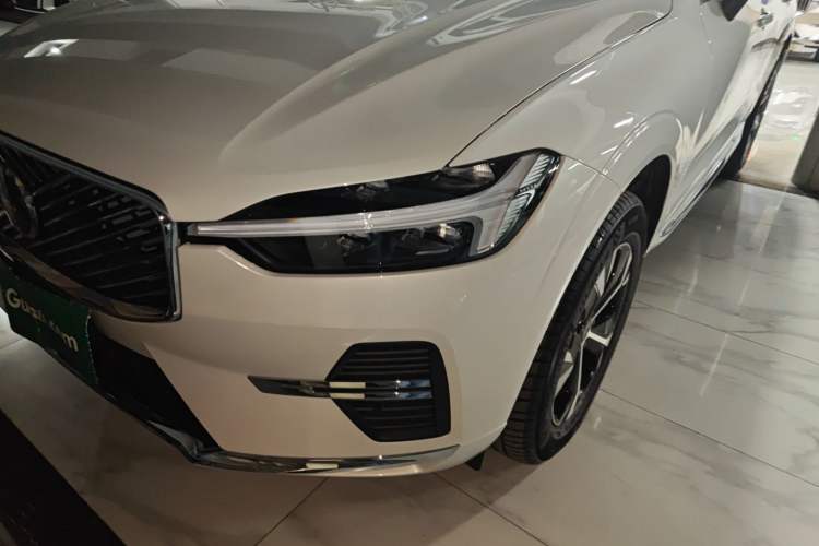 Used Volvo XC60 2026 B5 4x4 Smart Luxury Edition