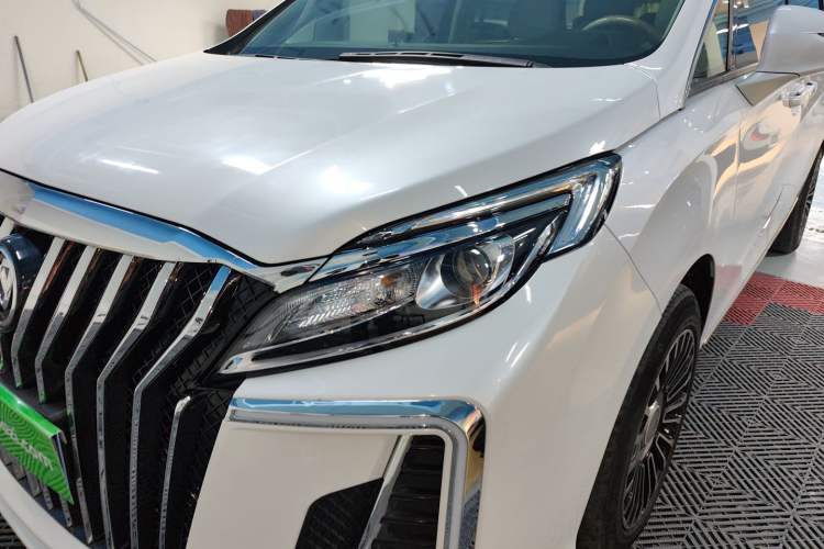 Used Buick GL8 2018 ES 28T Comfort Model China VI Standard