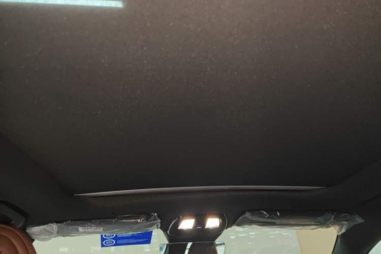 Used Volvo S60 2026 Model B4 Zhiyi Luxury Edition