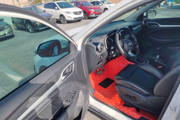 Used MG ZS 2018 1.5L Automatic Luxury Edition China V Standard
