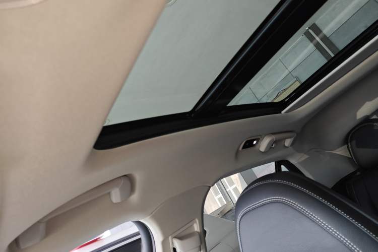 Used Lynk & Co 02 2019 1.5T DCT Two-Wheel Drive Shine Pro Edition China VI Standard
