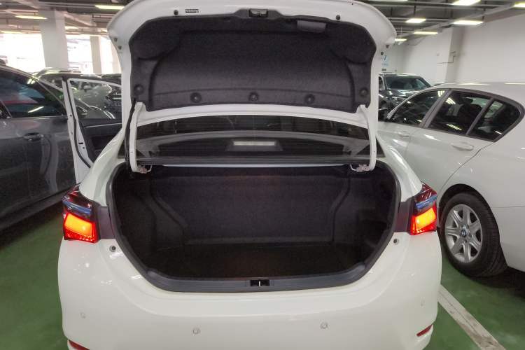 Used Toyota Corolla Hybrid E+ 2019 1.8L E-CVT Leading Edition Trunk