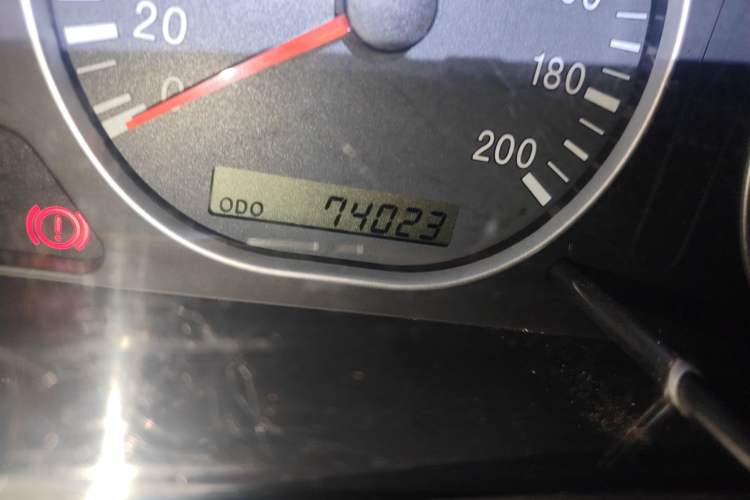 Used Dongfeng Oting 2007 2.4L Manual Two-Wheel Drive Luxury Edition
