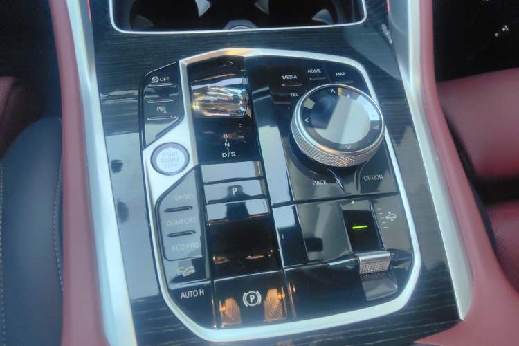 Used BMW X6 2023 xDrive40i M Sport Package