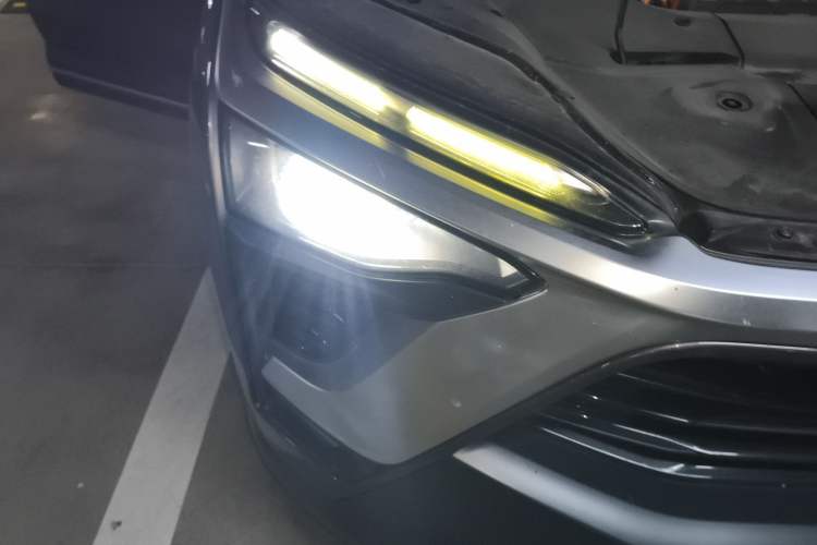 Used Nio ES8 2018 355 km Base Version 6-Seater Edition