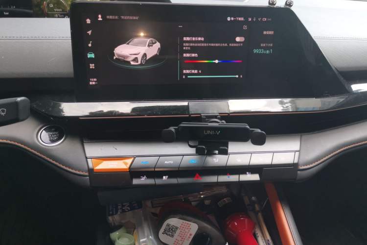 Used CHANGAN UNI-V iDD 2023 ZhiDian iDD 1.5T 113km ZhiKu Model
