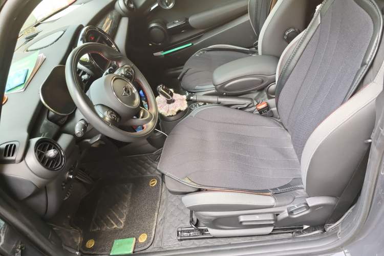 Used MINI 2021 2.0T COOPER S Racing Driver
