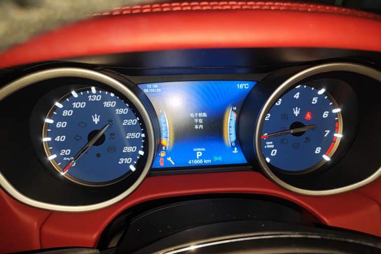 Used Maserati Ghibli 2019 3.0T Luxury Edition China VI Standard
