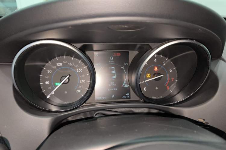 Used Jaguar XEL 2019 2.0T 200 PS Luxury Edition Instrument Cluster