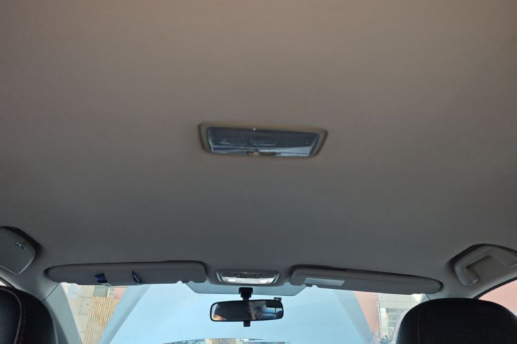 Used Great Wall C50 2014 Upgraded Model 1.5T Manual Fashion Edition