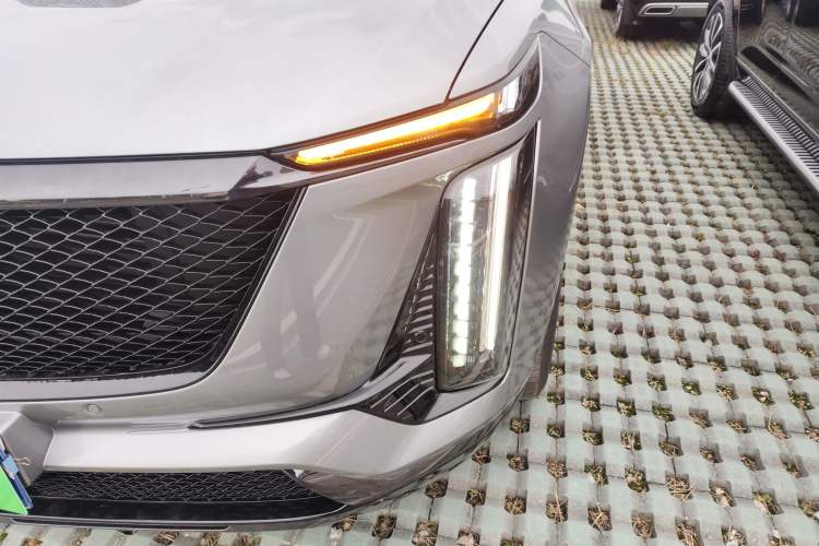 Used Cadillac XT5 2025 2.0T Prestige Version