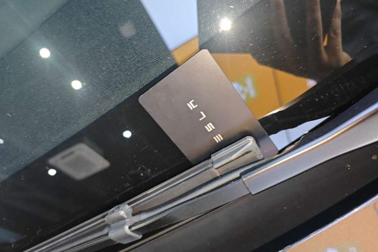 Used Tesla Model 3 2023 Rear-Wheel-Drive Version Interior 1