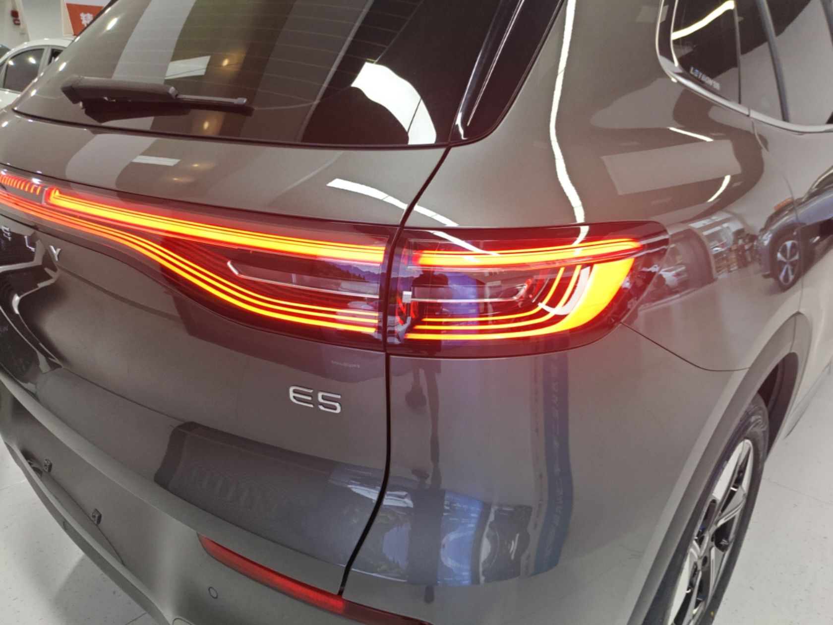 Geely Galaxy E5 2026 Model 610km Exploration+ Edition — снимка 9