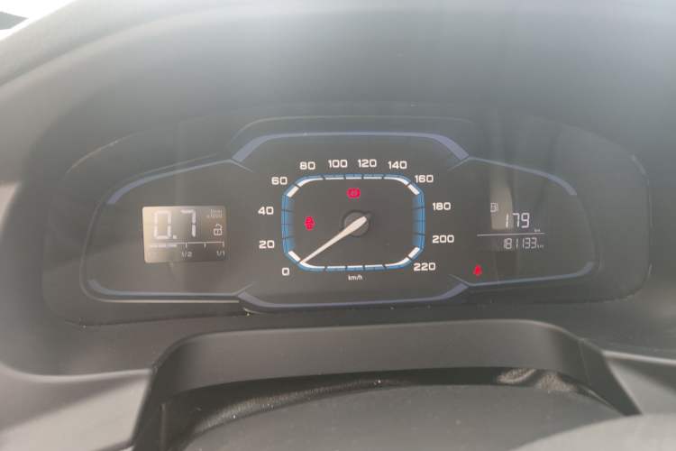 Used Roewe 360 2015 1.5L Manual Luxury Edition
