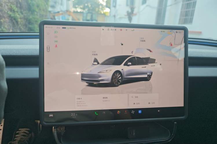 Used Tesla Model 3 2025 Model Revised Rear-Wheel-Drive Version
