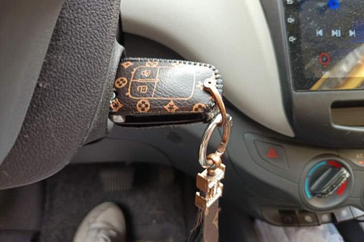 Used Chevrolet Sail 2015 Sail 3 1.3L AMT Ideal Edition