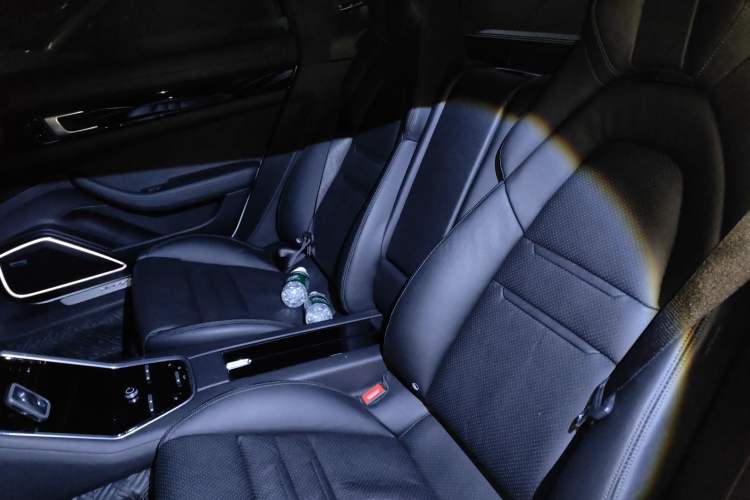 Used Porsche Panamera 2019 Panamera 4 Executive Long Wheelbase 2.9T