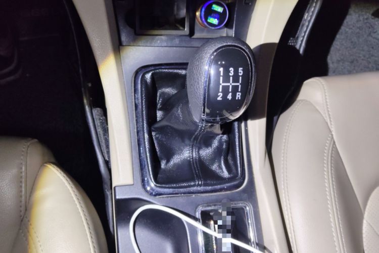 Used Geely Auto Emgrand 2017 Sedan Million Edition 1.5L Manual Luxury Model
