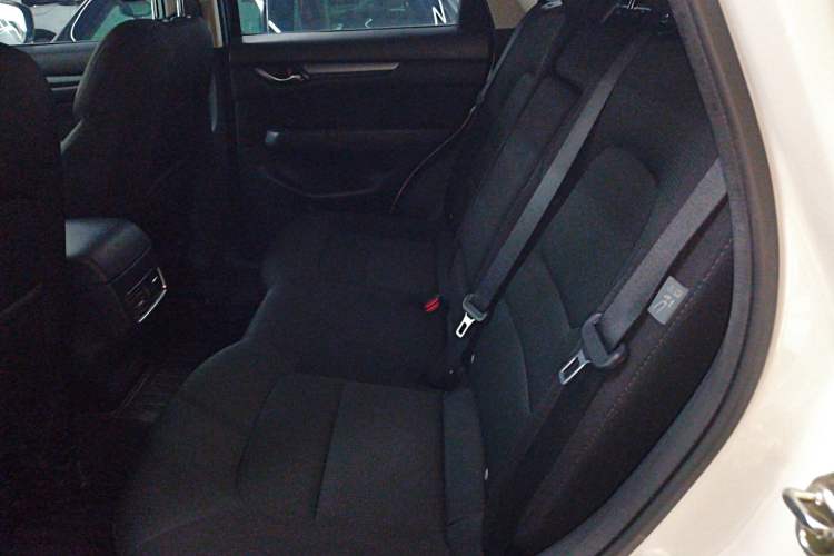 Used Mazda CX-5 2022 2.0L Automatic Two-Wheel Drive Comfort Version Left Rear Seat