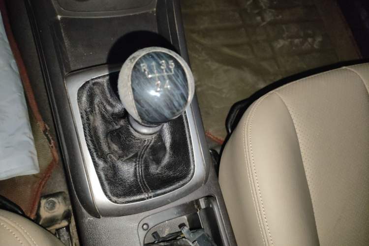 Used Hyundai Celesta 2015 1.6L Manual Comfort Model