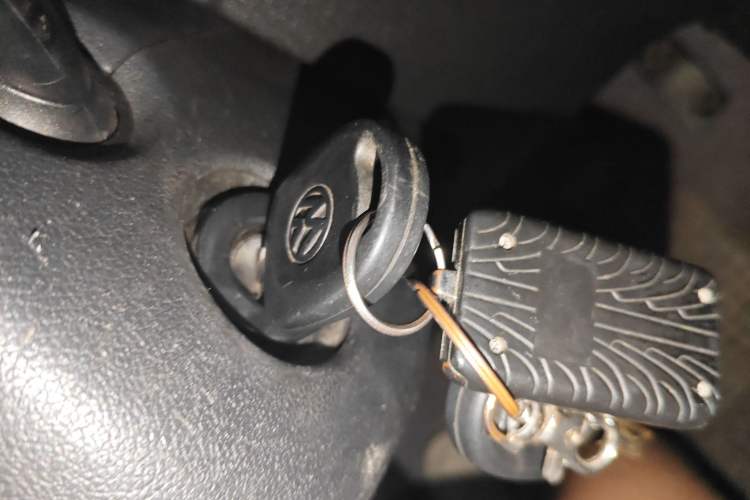 Used Volkswagen Jetta 2013 1.6L Manual Fashion Edition
