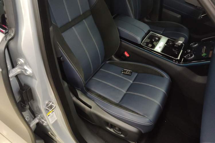 Used Land Rover Range Velar 2021 P340 R-DYNAMIC SE