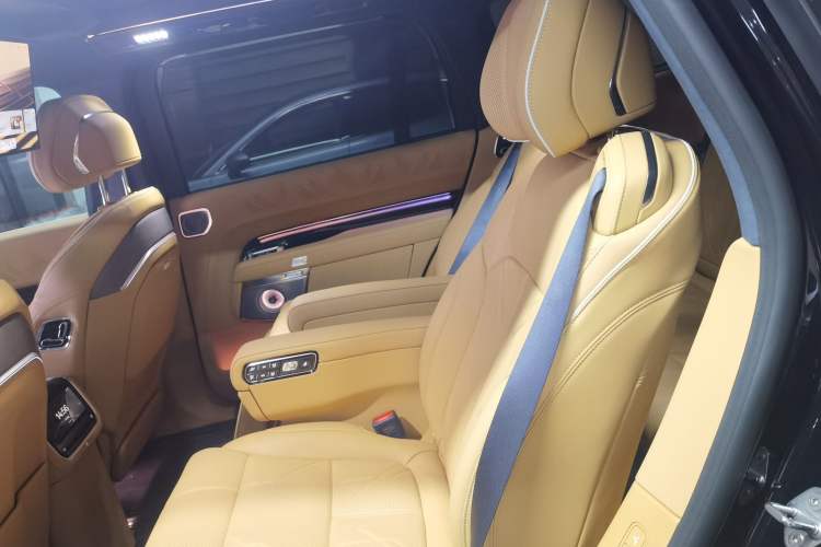 Used Zeekr 9X 2025 Hyper Edition
