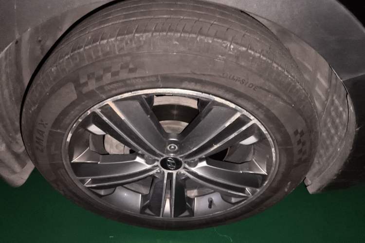 Used Hyundai Grand SantaFe 2013 3.0L 7-seat Four-Wheel-Drive Luxury Edition