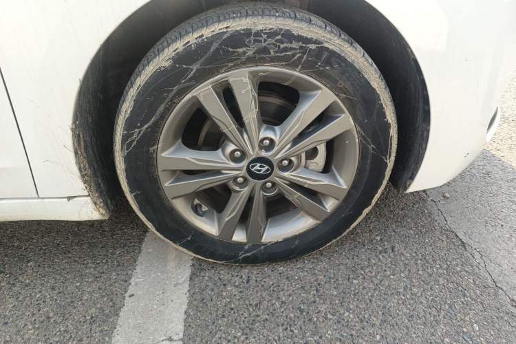 Used Hyundai Elantra (6th Generation / Lingdong) 2016 1.6L Manual ZhiXuan·Youth Edition