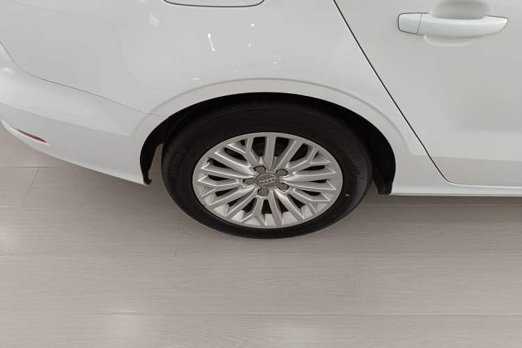 Used Audi A3 2016 Limousine 35 TFSI Prestige Edition