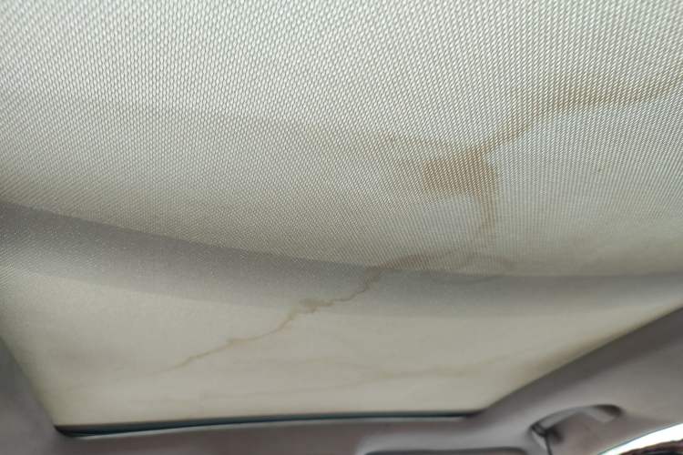 Used Zotye T600 2014 1.5T Manual Luxury Model
