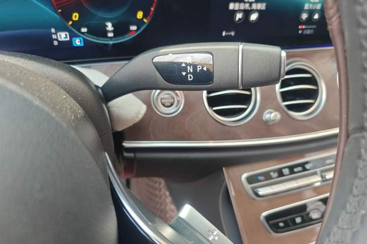 Used Mercedes-Benz E-Class 2021 E 300 L Luxury Model Gear Lever